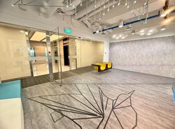 Robinson 77 (D1), Office #457511701